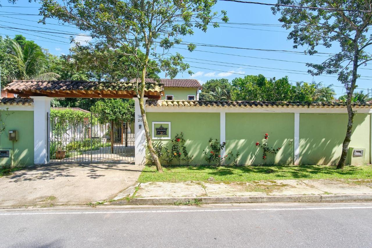Casa Petúnia com ar e piscina perto do Centro Villa Parati Exterior foto